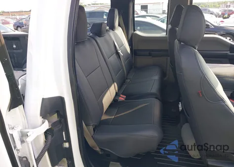 2018 Ford F-150 Xl z USA, uszkodzony, nr VIN 1FTEX1EB0JFB32577
